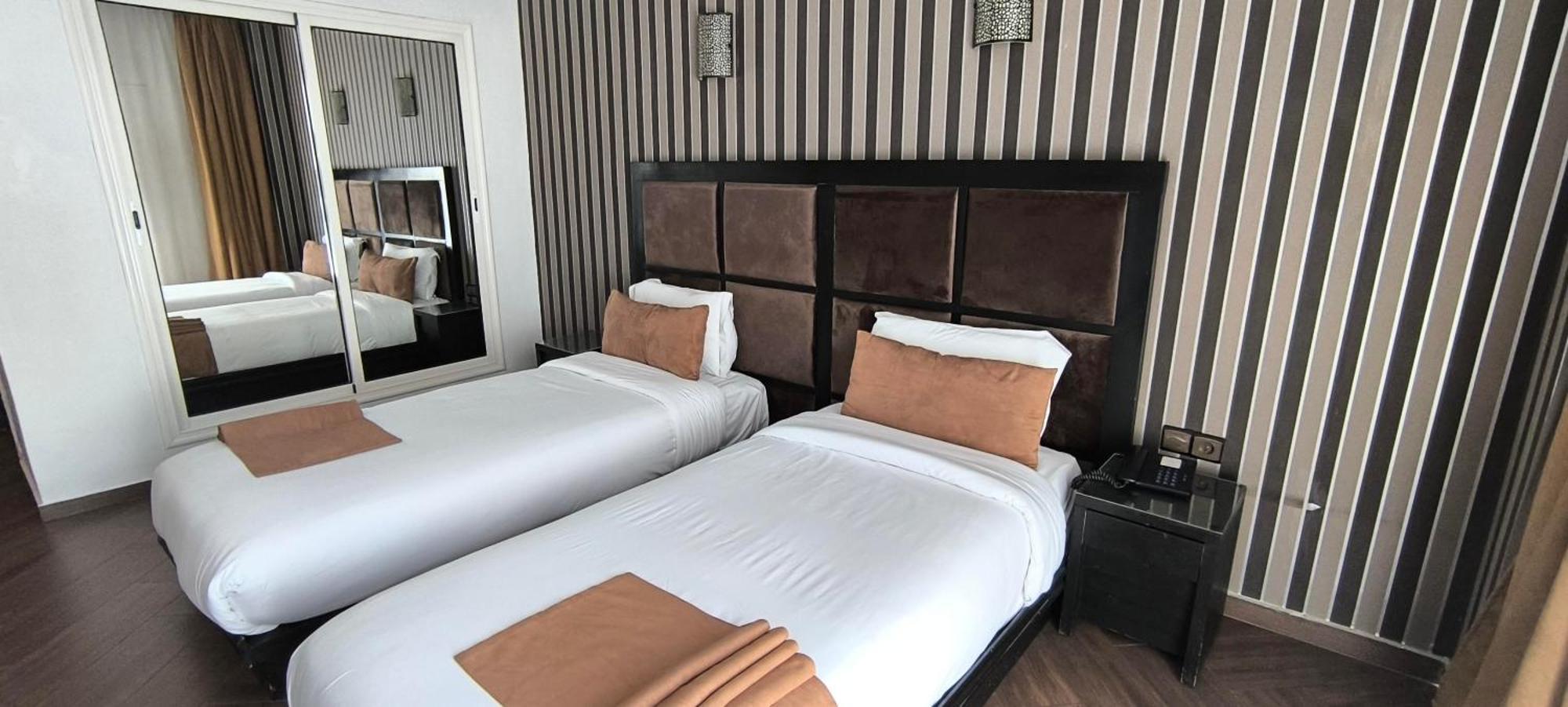 Hotel Swani Meknès Esterno foto
