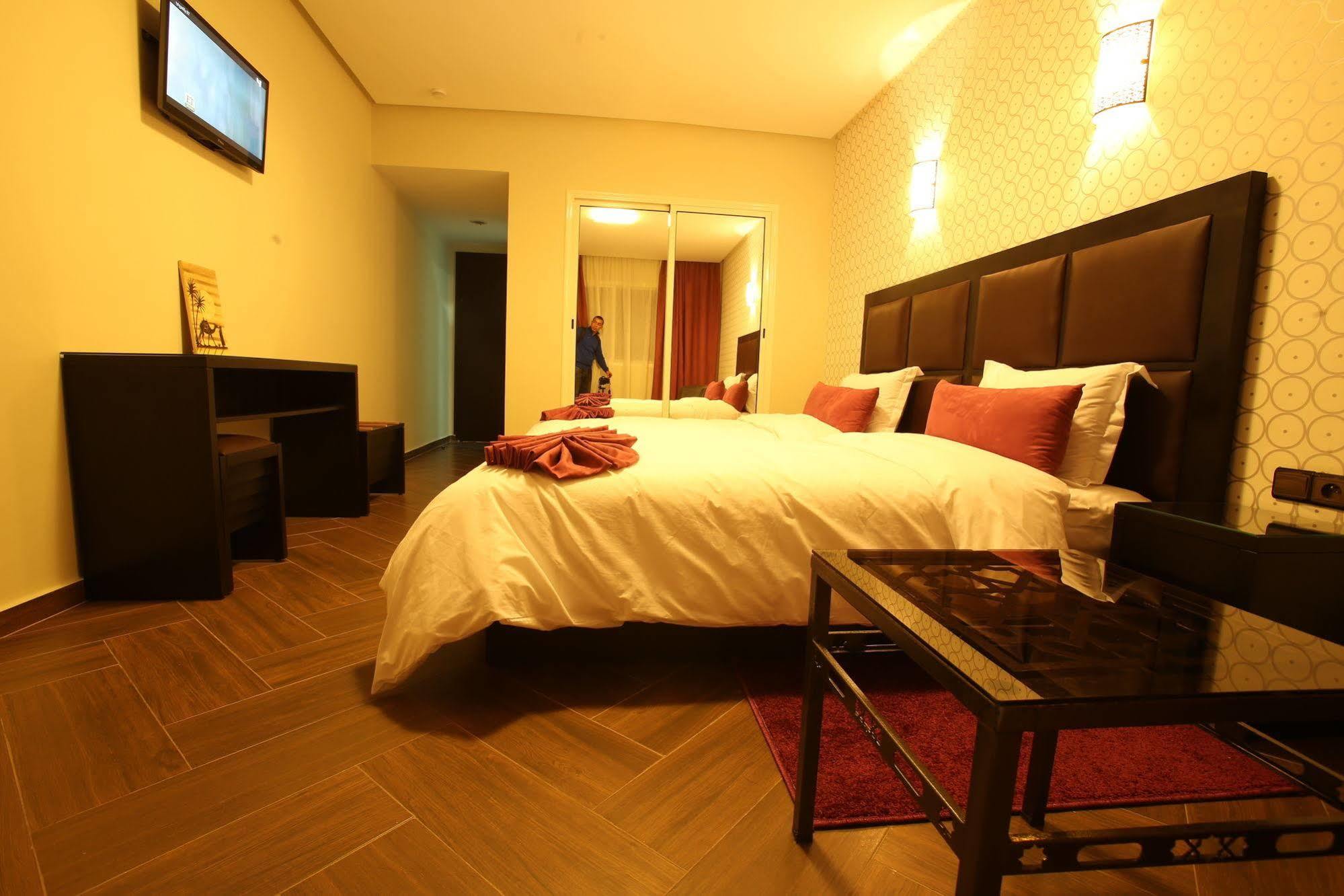 Hotel Swani Meknès Esterno foto